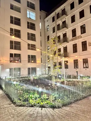 Budynek, w którym mieści się apartament