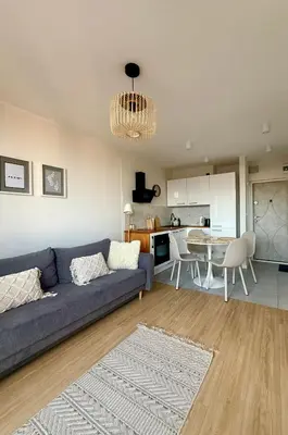 Kuchnia lub aneks kuchenny w obiekcie Cozy Stay Krochmalna Apartment