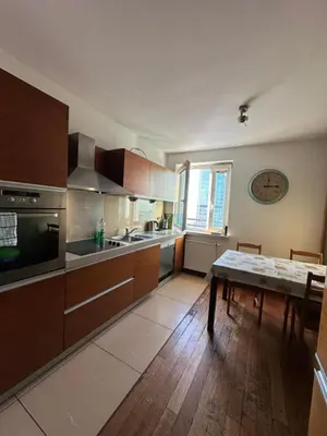 Kuchnia lub aneks kuchenny w obiekcie City View - high floor rooms