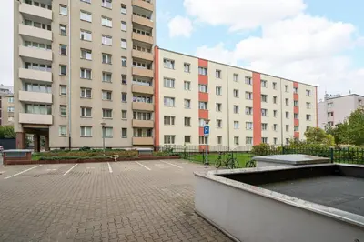 Budynek, w którym mieści się apartament