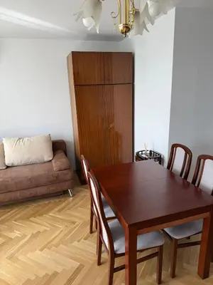 Część wypoczynkowa w obiekcie Kawalerka Kinowa