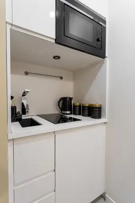 Kuchnia lub aneks kuchenny w obiekcie Urban Apartaments - Great Location - City Center - Konstytucji