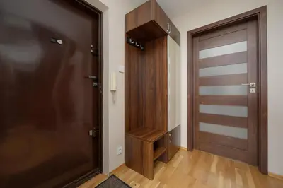Plan piętra w obiekcie Comfortable Apartment with Air Conditioning and Balcony in the Capital by Noclegi Renters