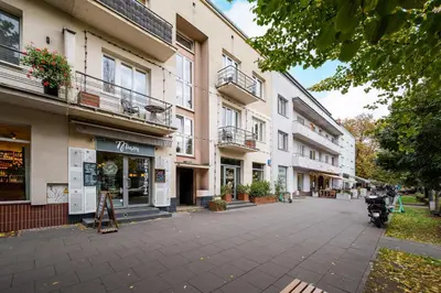 Budynek, w którym mieści się apartament