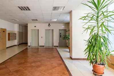 Plan piętra w obiekcie Chłodna Downtown Apartment by BookingHost