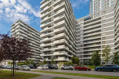 Budynek, w którym mieści się apartament