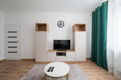 Plan piętra w obiekcie Hallera Central Studio by BookingHost