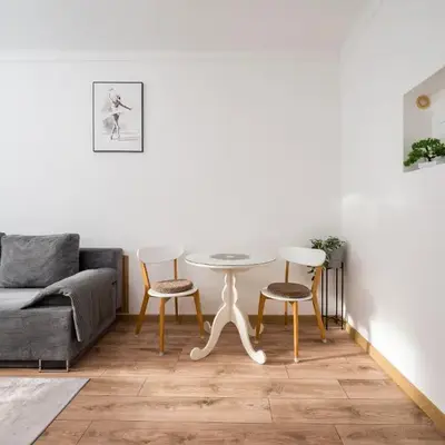 Hallera Central Studio by BookingHost