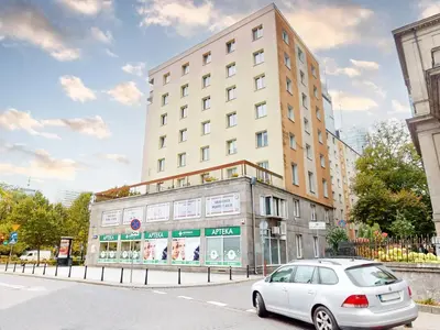 Budynek, w którym mieści się apartament
