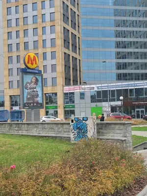 Budynek, w którym mieści się apartament