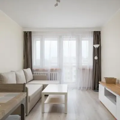 Solec Powiśle Comfort Apartment by BookingHost