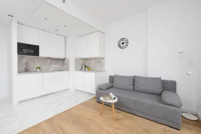 Część wypoczynkowa w obiekcie Kasprzaka Comfy Apartment near Metro Plocka with AC by Noclegi Renters