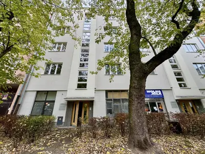 Budynek, w którym mieści się apartament