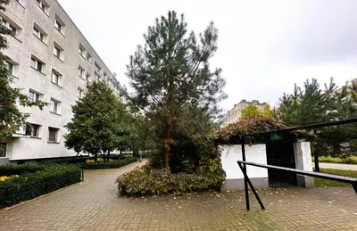 Ogród w obiekcie Metro & Old Town Praga Apartment Wiosenna