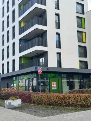 Budynek, w którym mieści się apartament
