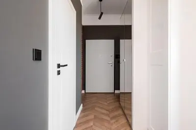 Plan piętra w obiekcie Metro Młociny Deluxe Apartment by BookingHost