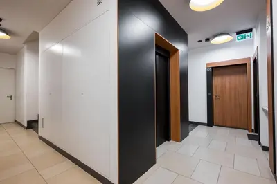 Plan piętra w obiekcie Metro Wierzbno Inviting Apartment by BookingHost