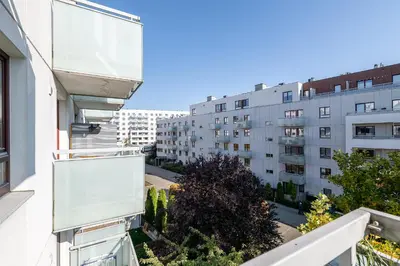 Budynek, w którym mieści się apartament