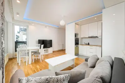 Część wypoczynkowa w obiekcie Warszawa Gocławek Spacious Apartment by BookingHost