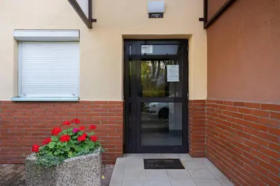 Fasada lub wejście do obiektu Luxury Apartments in the Heart of the City by Noclegi Renters