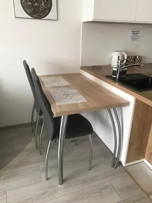 Kuchnia lub aneks kuchenny w obiekcie Luxury Apartment in heart of Warsaw with parking