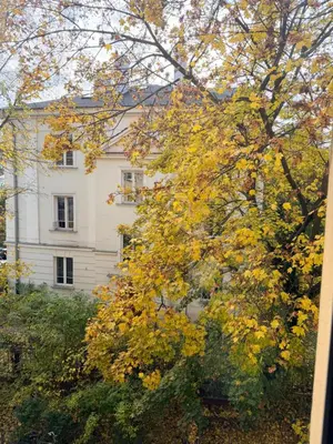 Budynek, w którym mieści się apartament