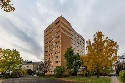 Budynek, w którym mieści się apartament