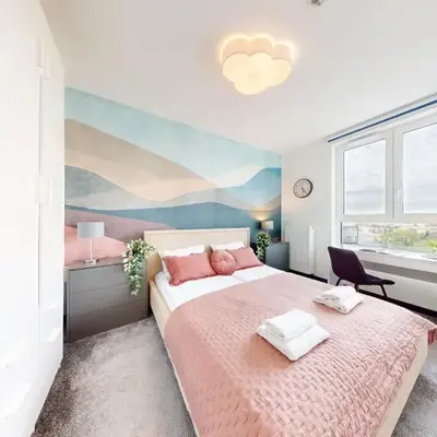 Velvet Sky Apartment AC Balcony Parking
