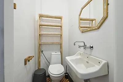 Łazienka w obiekcie Urban Nest Group - Wilcza 69