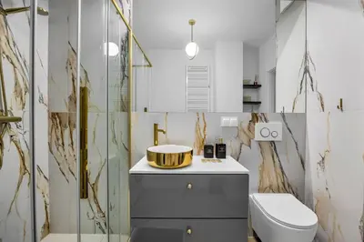 Łazienka w obiekcie 61m2 Włochy Apt - Parking, Gym, Balcony, Workspace - by Rentujemy