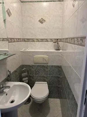 Łazienka w obiekcie Pokoje Metro Targówek Mieszkaniowy