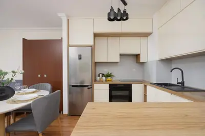 Kuchnia lub aneks kuchenny w obiekcie Bemowo Air-conditioned Apartment with Balcony by Noclegi Renters