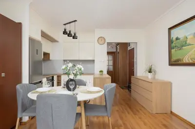 Kuchnia lub aneks kuchenny w obiekcie Bemowo Air-conditioned Apartment with Balcony by Noclegi Renters