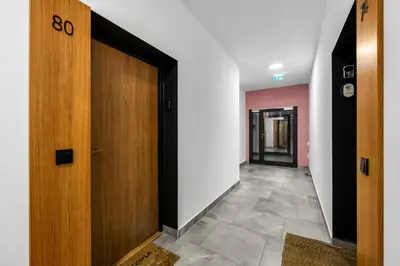 Plan piętra w obiekcie Kłobucka Deluxe Apartment by BookingHost