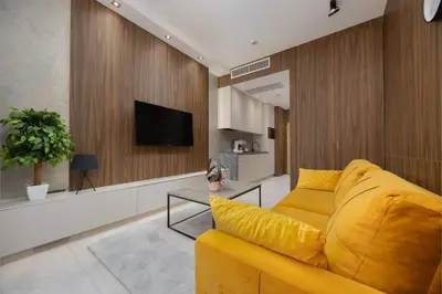 Telewizja i/lub zestaw kina domowego w obiekcie Bliska Residence by Solarento