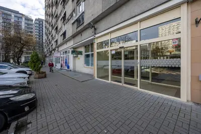 Budynek, w którym mieści się apartament