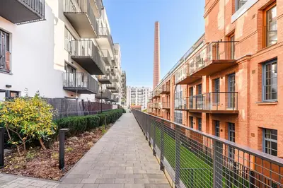 Budynek, w którym mieści się apartament