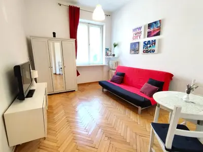Telewizja i/lub zestaw kina domowego w obiekcie Cosy studio next to the Central station