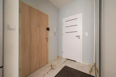 Plan piętra w obiekcie Kolska Spacious Apartment by BookingHost
