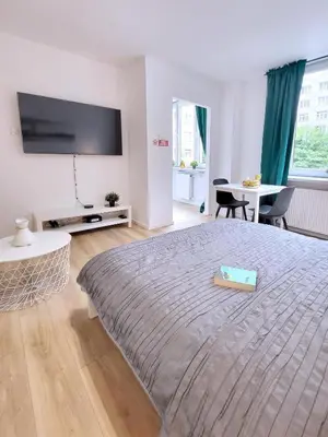 Telewizja i/lub zestaw kina domowego w obiekcie Top CityCenter Modern Nowogrodzka