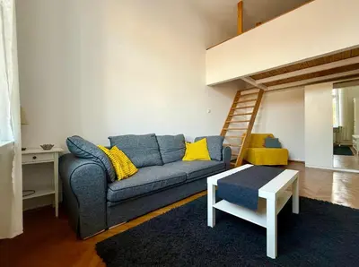 Część wypoczynkowa w obiekcie Cozy Stay Bracka Apartment