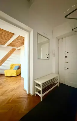 Łóżko lub łóżka w pokoju w obiekcie Cozy Stay Bracka Apartment