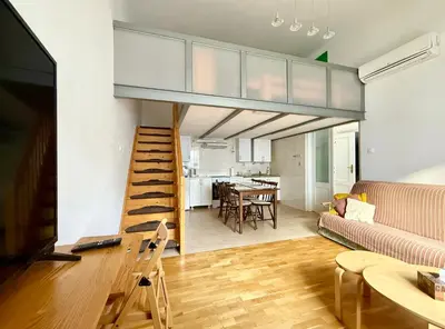 Część wypoczynkowa w obiekcie Comfy Stay Bracka Studio
