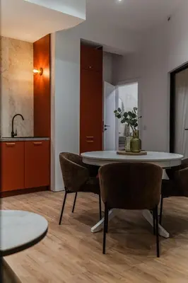Plan piętra w obiekcie Złota 7 Apartment