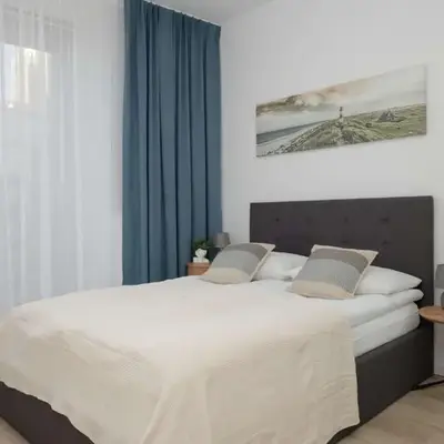 Stylish Apartment in Browary Warszawskie with Air Conditioning & Parking by Noclegi Renters