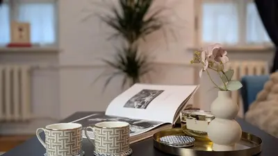 Część wypoczynkowa w obiekcie Bella Luna Luxury Suites - Chic Old Town Warsaw Apartment