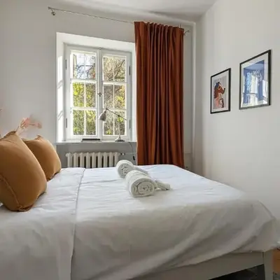 Bella Luna Luxury Suites - Chic Old Town Warsaw Apartment