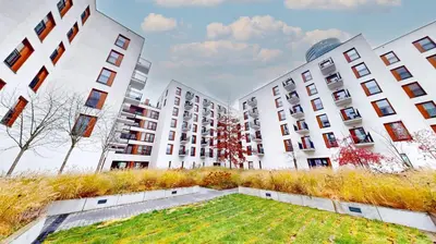 Budynek, w którym mieści się apartament