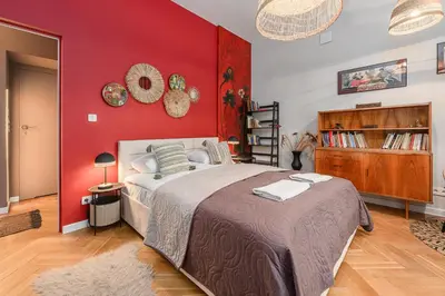 Łóżko lub łóżka w pokoju w obiekcie ShortStayPoland Raszyńska B190