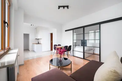 Część wypoczynkowa w obiekcie Metro Młynów City Comfort Apartment by BookingHost
